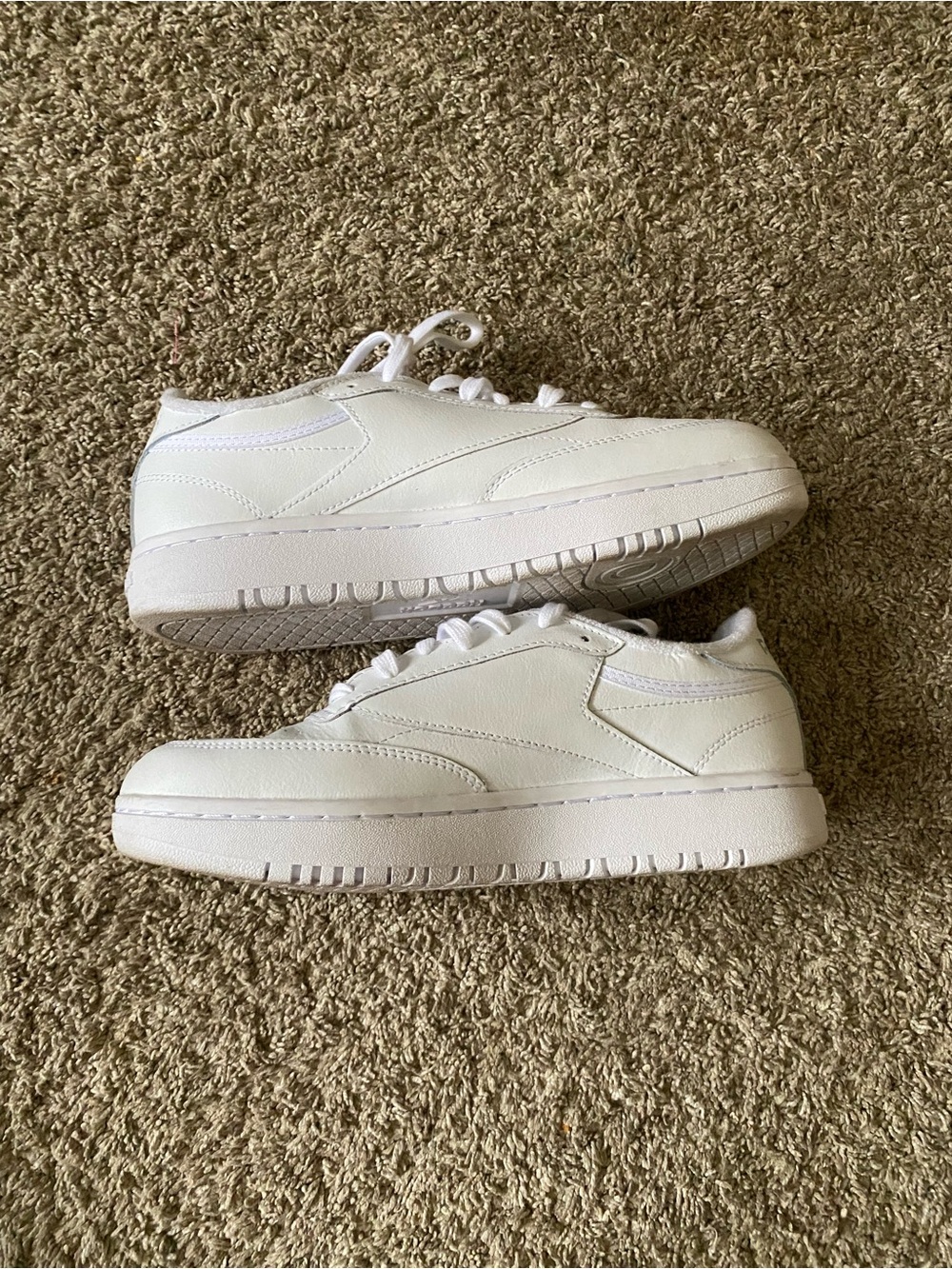 Reebok Women's Club C Double Shoes Size 9.5 - Picture 5 of 8